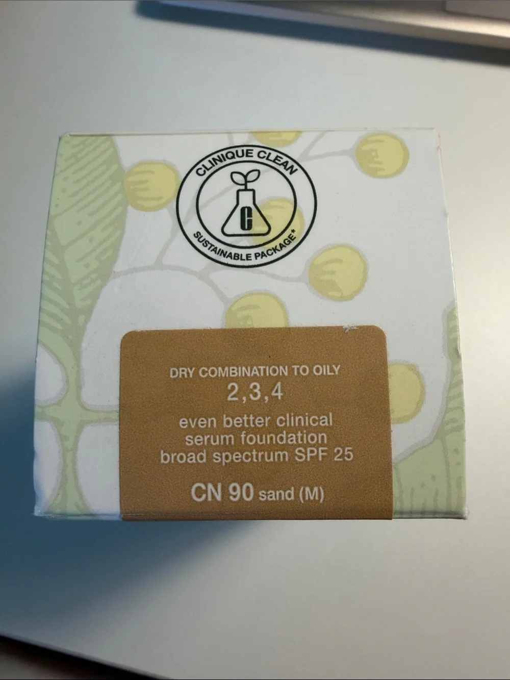Clinique Even Better Clinical Serum Foundation SPF 25 - CN 90 Sand
